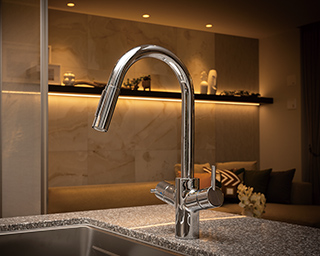 引出しシャワー付き複合水栓